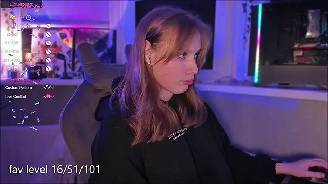 Rachel Ro online show from October 7, 8:06 pm