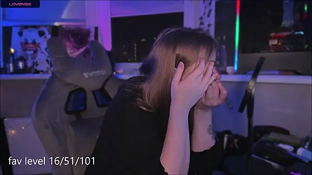 Rachel Ro online show from October 25, 3:51 pm