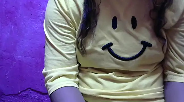 Snapshot of BicolorKissLove chatting on February 28, 1:58 pm BicolorKissLove online show from February 28, 1:58 pm