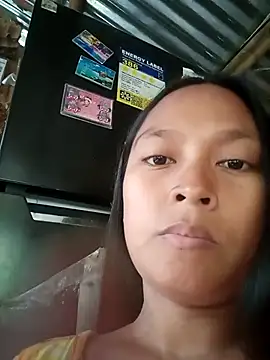 PinaySweet92 online show from October 28, 11:51 pm