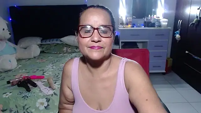 pervert mommy  online show from February 20, 10:38 am