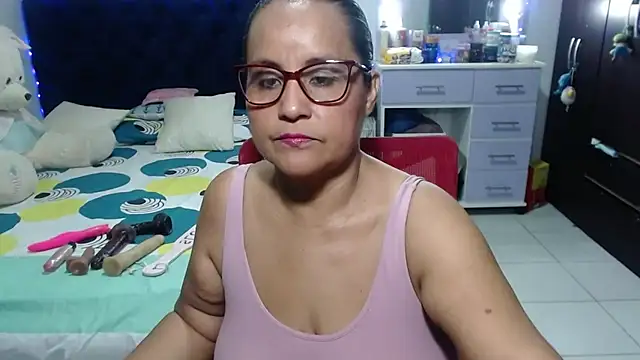 pervert mommy  online show from March 3, 11:27 am