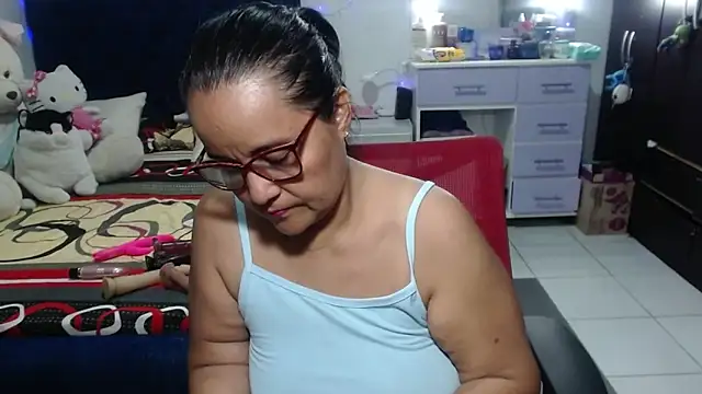 pervert mommy  online show from March 24, 10:31 am