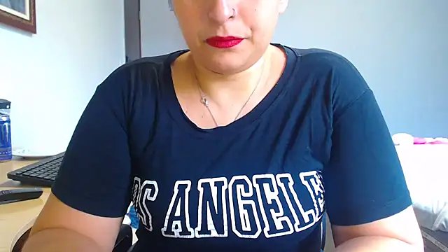 BumbumGigante online show from January 19, 1:04 pm