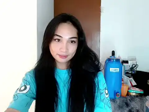 SweetLilly 18 online show from January 7, 2:20 am