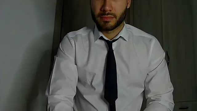 Justynn1 online show from October 29, 9:49 pm