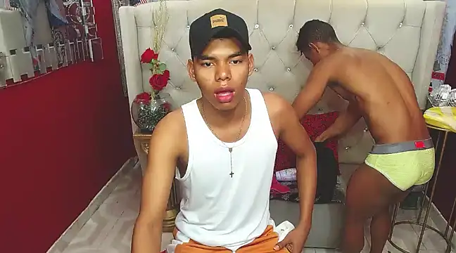 PEINBOYS online show from February 8, 7:05 pm