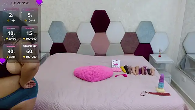 angel blue online show from September 29, 3:50 pm