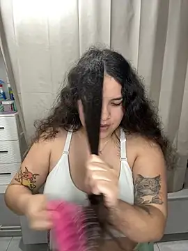 Snapshot of Sweet_sully__ chatting on February 21, 9:45 am Sweet sully   online show from February 21, 9:45 am