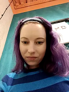 Snapshot of Frost_foxy chatting on January 29, 7:36 am Frost foxy online show from January 29, 7:36 am