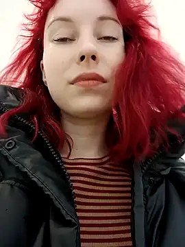 Snapshot of Frost_foxy chatting on March 8, 8:22 am Frost foxy online show from March 8, 8:22 am