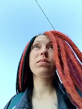 Snapshot of Frost_foxy chatting on September 10, 2:55 am Frost foxy online show from September 10, 2:55 am