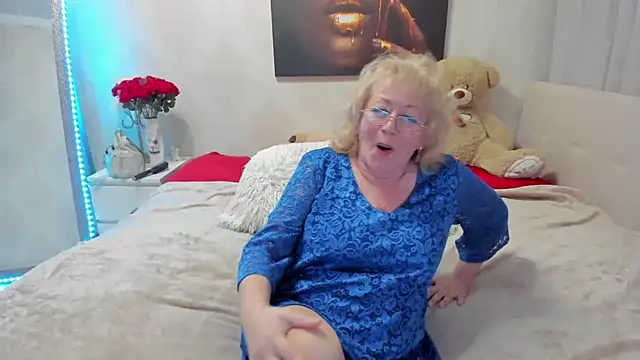 laylaroma online show from November 17, 2:34 pm