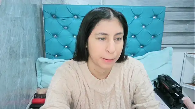 MAARYMOON online show from February 12, 11:07 am