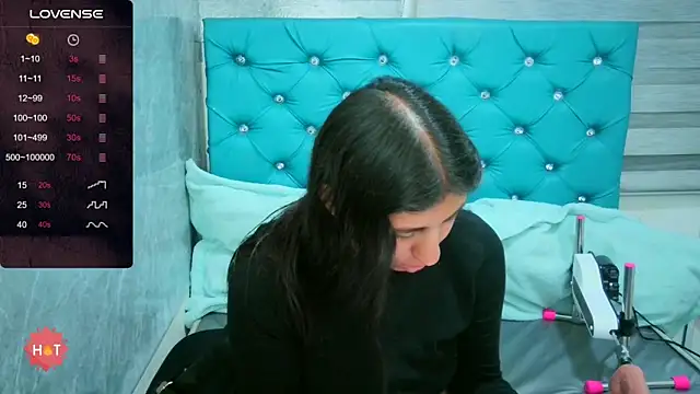 MAARYMOON online show from February 17, 11:18 am