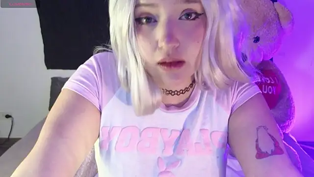 KuroChan420 online show from January 31, 2:37 am