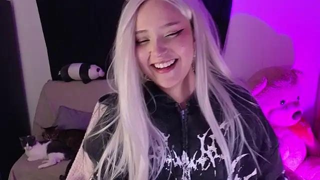 KuroChan420 online show from March 12, 2:52 am