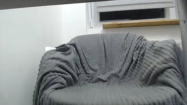 Snapshot of master4bitch24 chatting on October 30, 8:09 pm master4bitch24 online show from October 30, 8:09 pm