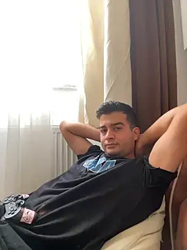 Snapshot of Ffhdr chatting on November 1, 12:40 pm Ffhdr online show from November 1, 12:40 pm