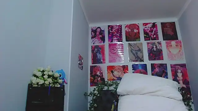 MikaMoonn online show from February 8, 2:36 am