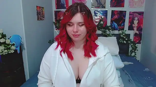 MikaMoonn online show from February 13, 2:56 am