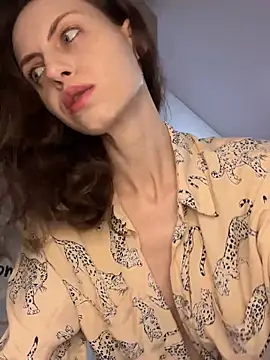 Snapshot of MissAnuta chatting on February 3, 9:09 pm MissAnuta online show from February 3, 9:09 pm