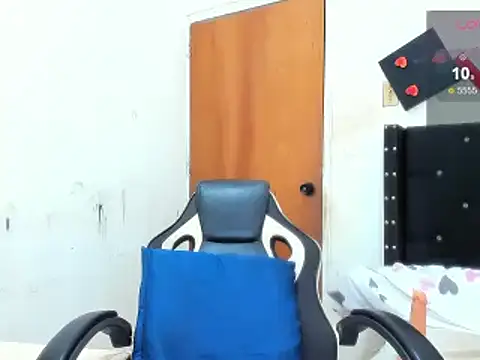 ebonnylatinx online show from February 8, 7:59 pm