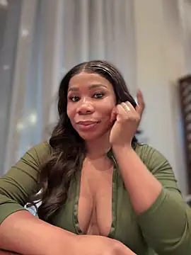 Belle    online show from February 8, 5:08 pm