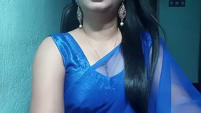 Snapshot of YourModhu chatting on November 10, 5:45 pm YourModhu online show from November 10, 5:45 pm