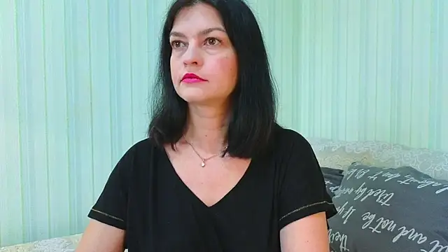  Lily  online show from April 24, 8:50 am