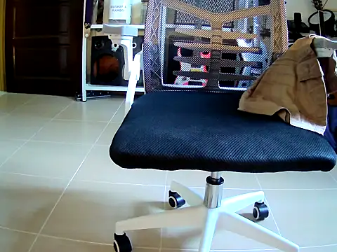 Snapshot of jilat77 chatting on October 13, 1:49 am jilat77 online show from October 13, 1:49 am