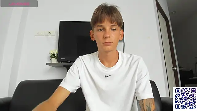 MiracleCam online show from February 8, 8:18 am