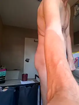 Snapshot of Geiler-boy313 chatting on July 18, 6:34 pm Geiler-boy313 online show from July 18, 6:34 pm