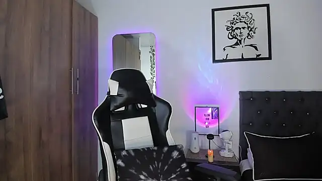 AlanNaughty online show from January 13, 1:22 am