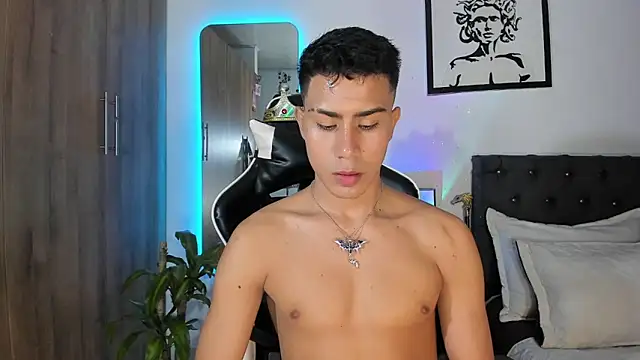 AlanNaughty online show from March 22, 11:19 pm