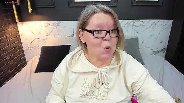 Shannonshine online show from March 6, 5:14 am