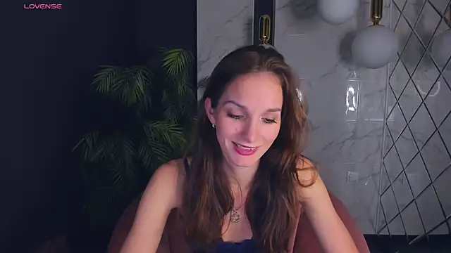 MirandaGlow online show from December 24, 12:00 pm