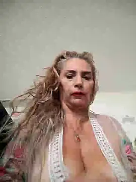 Snapshot of Lossexycacha chatting on February 14, 3:47 pm Lossexycacha online show from February 14, 3:47 pm