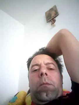 david geam online show from December 8, 11:46 am