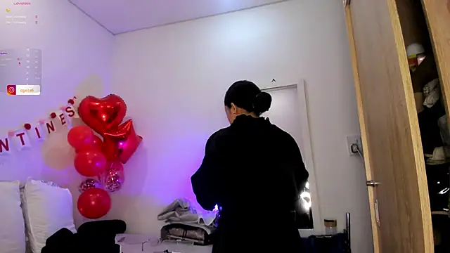 carolgaita online show from February 13, 10:11 am