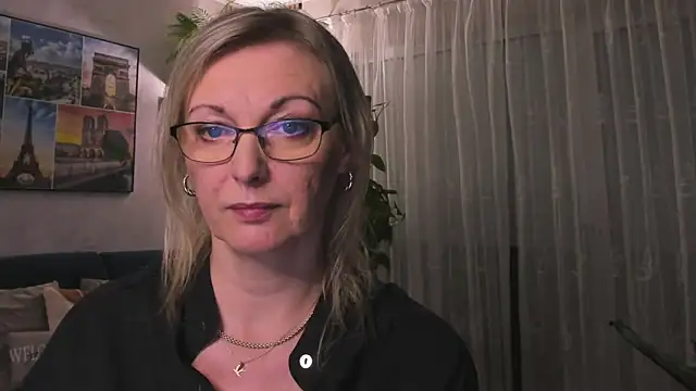 vanessa chat online show from March 3, 5:29 pm