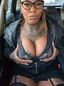 DarkDea online show from December 1, 2:55 pm