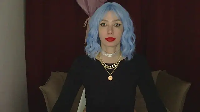 Snapshot of WhiteQueen888 chatting on February 5, 2:37 pm WhiteQueen888 online show from February 5, 2:37 pm