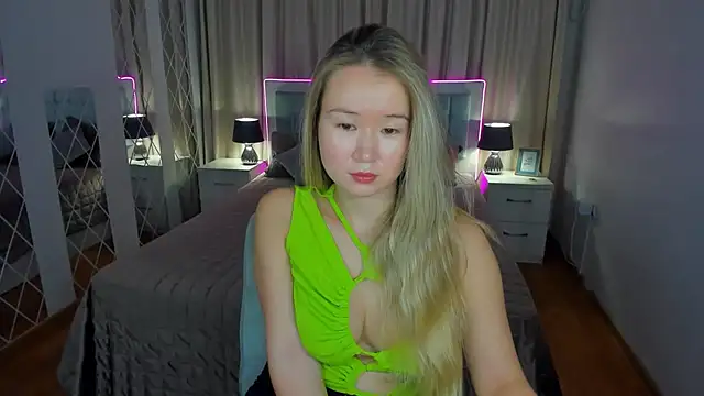 PollyOcean online show from November 13, 10:58 am