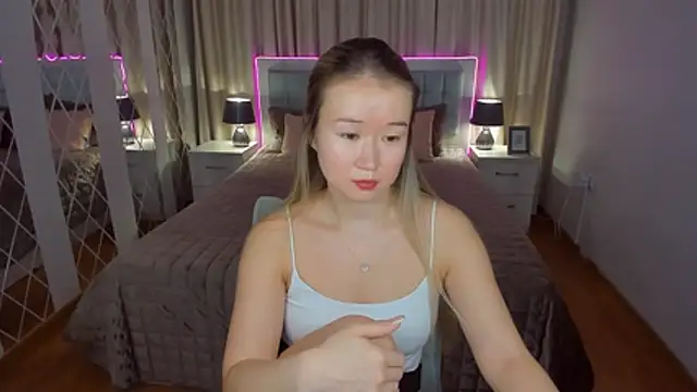 PollyOcean online show from December 1, 11:04 am