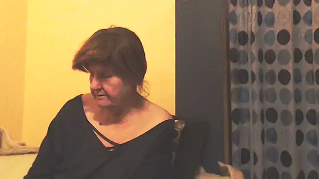 MioritaHard online show from April 22, 8:43 pm