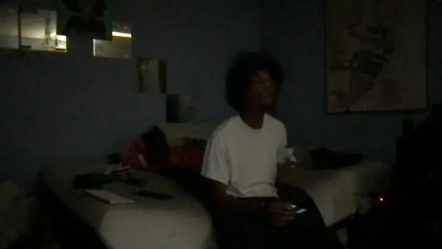 Snapshot of iAmNukka187 chatting on November 30, 5:44 am iAmNukka187 online show from November 30, 5:44 am