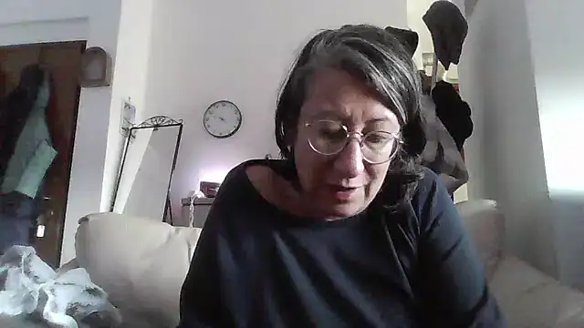 Snapshot of milkarock chatting on January 23, 8:36 am milkarock online show from January 23, 8:36 am