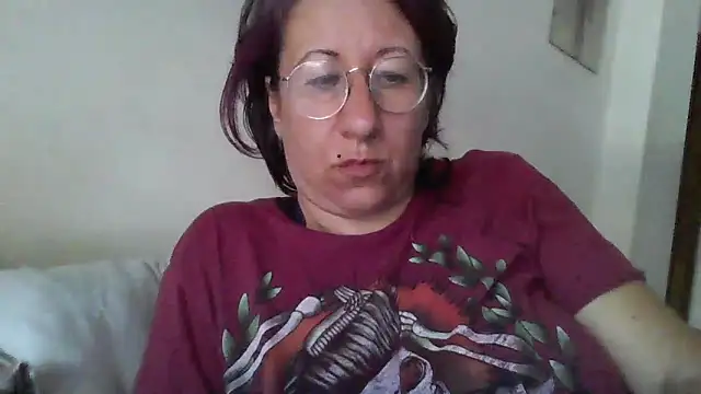 Snapshot of milkarock chatting on June 17, 2:18 pm milkarock online show from June 17, 2:18 pm