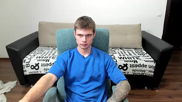 Snapshot of maks_wolfis chatting on December 12, 12:27 am maks wolfis online show from December 12, 12:27 am